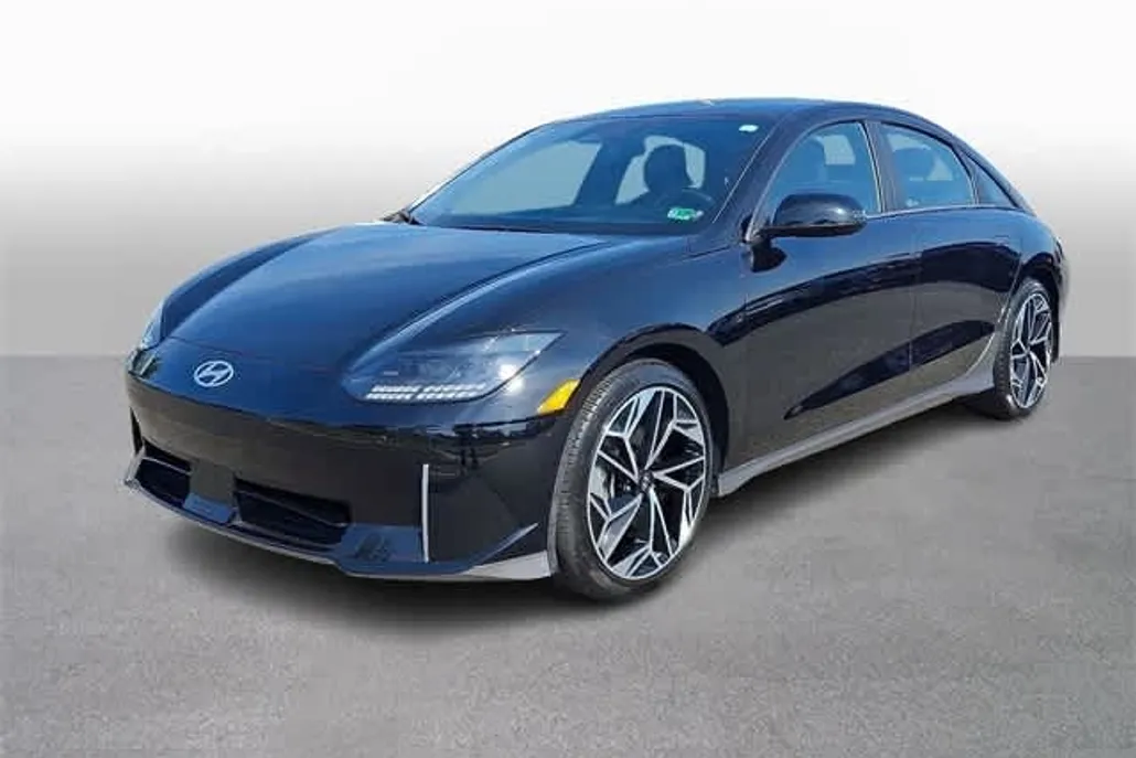 2023 Hyundai Ioniq 6 SEL photo 1