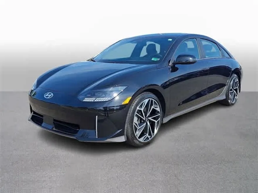 2023 Hyundai Ioniq 6 SEL photo 1