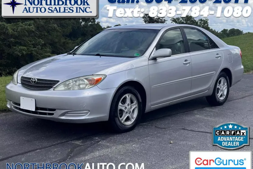 2003 Toyota Camry XLE photo 1