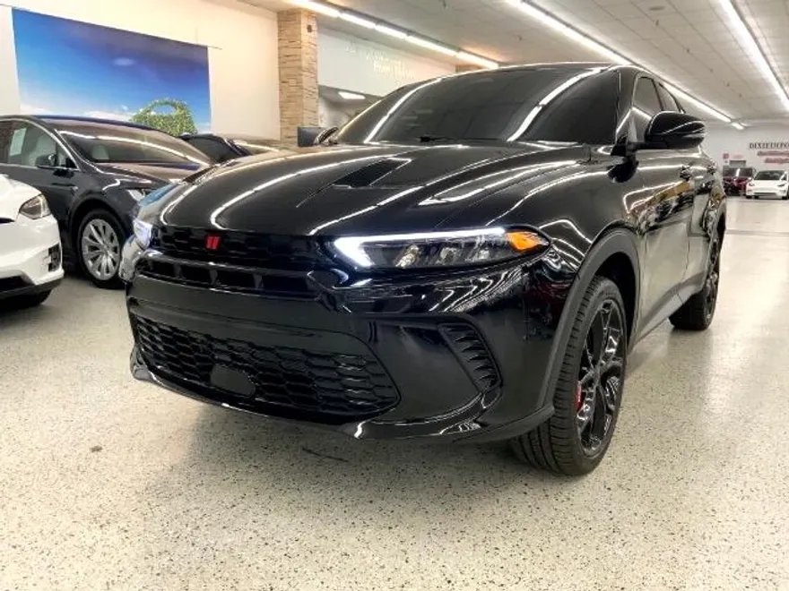 2023 Dodge Hornet GT photo 1