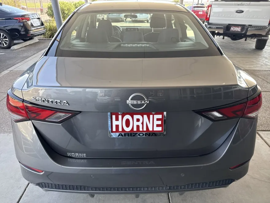 2024 Nissan Sentra S photo 1