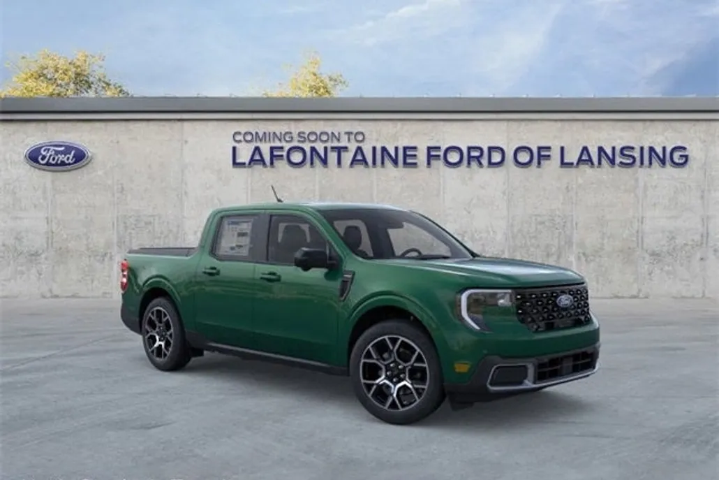 2025 Ford Maverick Lariat photo 1