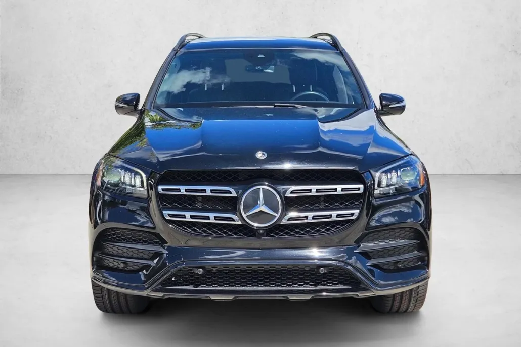 2023 Mercedes Benz GLS 450 4MATIC photo 1