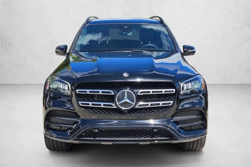 2023 Mercedes Benz GLS 450 4MATIC photo 1