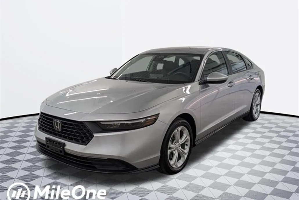 2024 Honda Accord LX photo 1