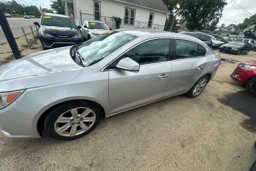 2012 Buick LaCrosse Leather photo 1
