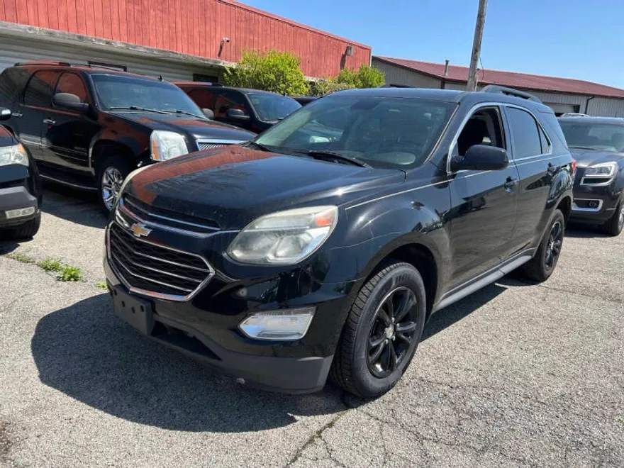 2016 Chevrolet Equinox LT photo 1