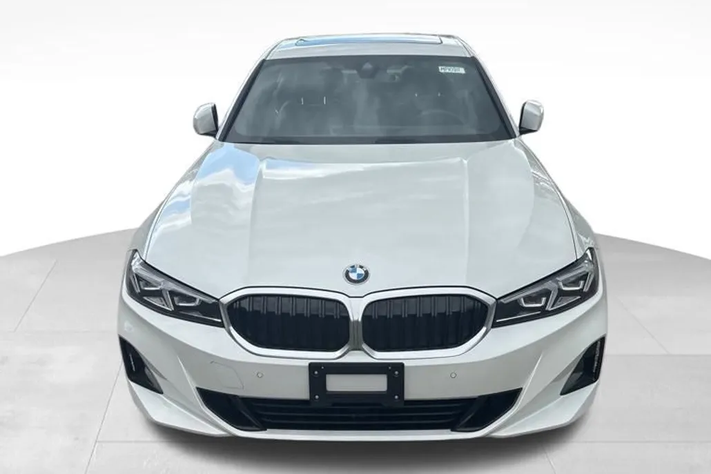 2024 Bmw 330i xDrive photo 1