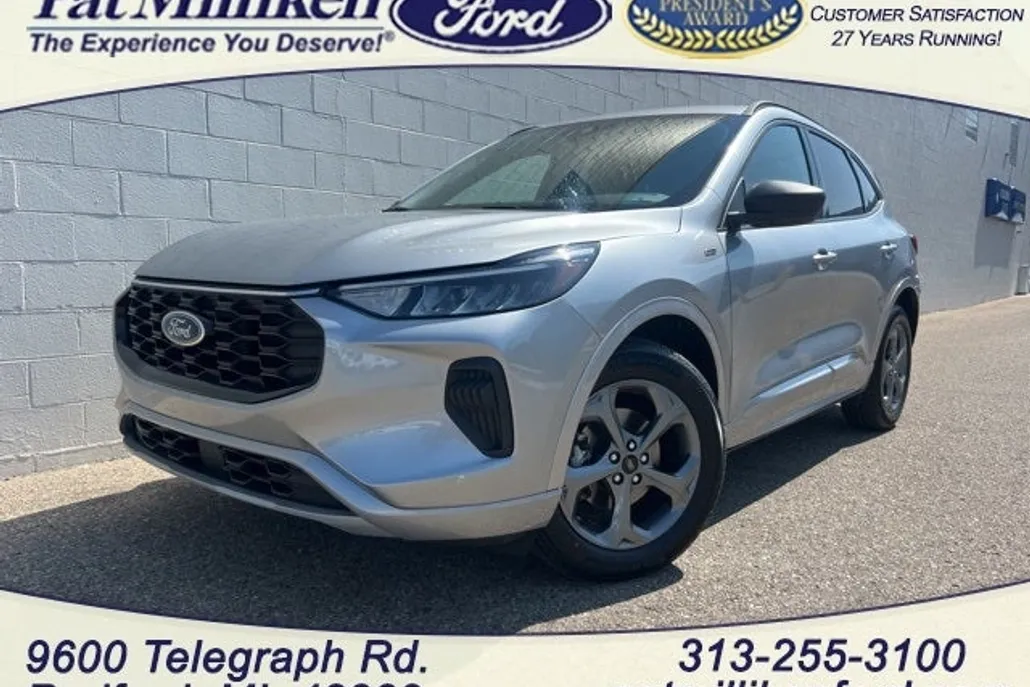 2023 Ford Escape ST-Line photo 1