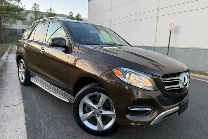 2016 Mercedes Benz GLE 350 4MATIC photo 1
