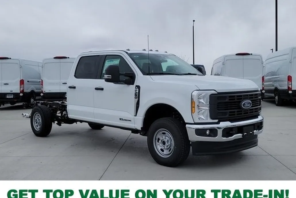 2025 Ford F-250 photo 1