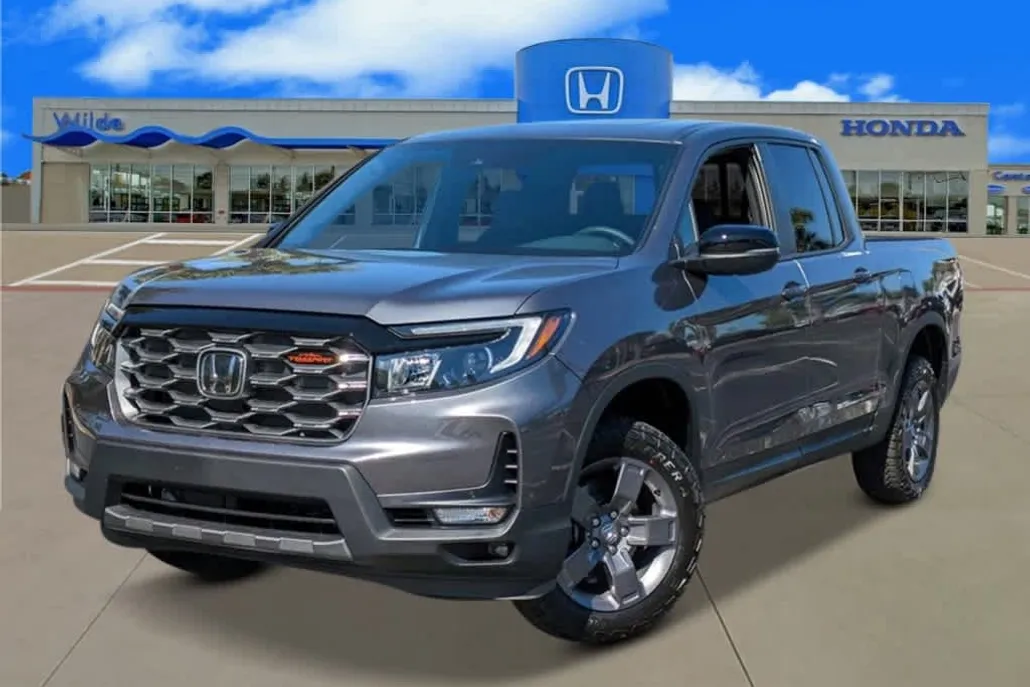2026 Honda Ridgeline TrailSport photo 1