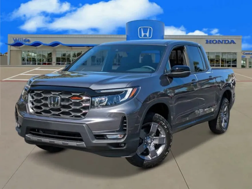 2026 Honda Ridgeline TrailSport photo 1