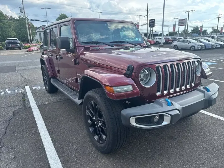 2022 Jeep Wrangler Unlimited Sahara 4xe photo 1
