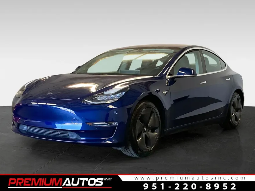 2018 Tesla Model 3 Long Range photo 1