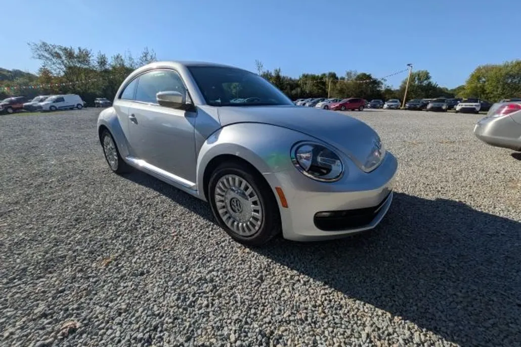 2014 Volkswagen Beetle 1.8T photo 1