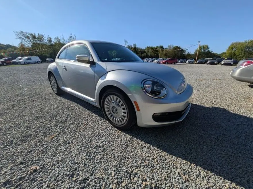 2014 Volkswagen Beetle 1.8T photo 1