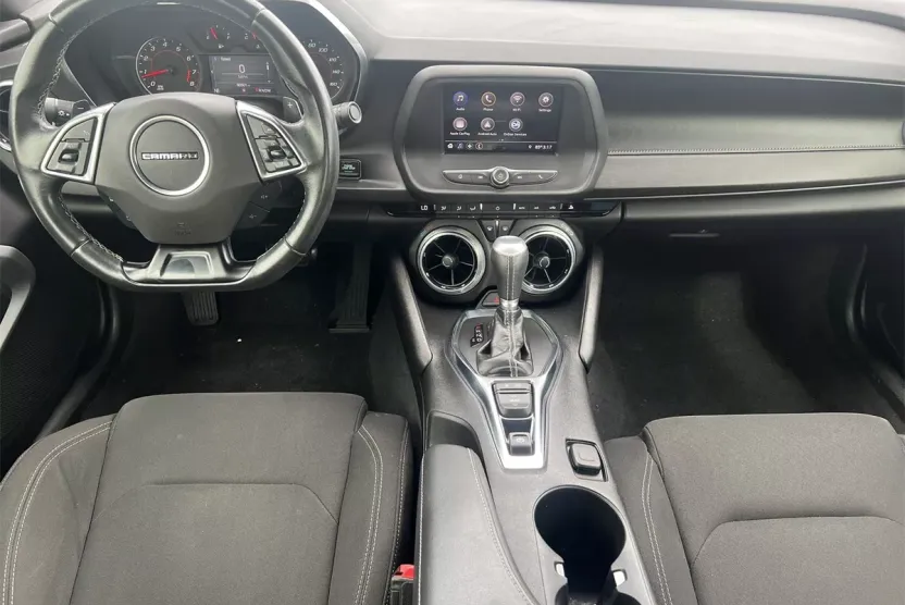 2020 Chevrolet Camaro 1LT photo 1