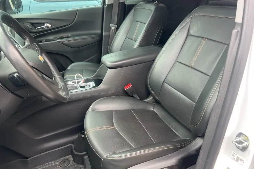 2022 Chevrolet Equinox Premier photo 1
