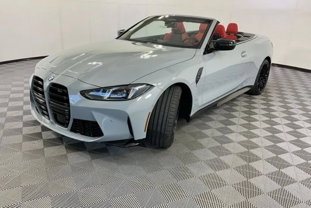 2026 Bmw M4 Competition xDrive Convertible photo 1