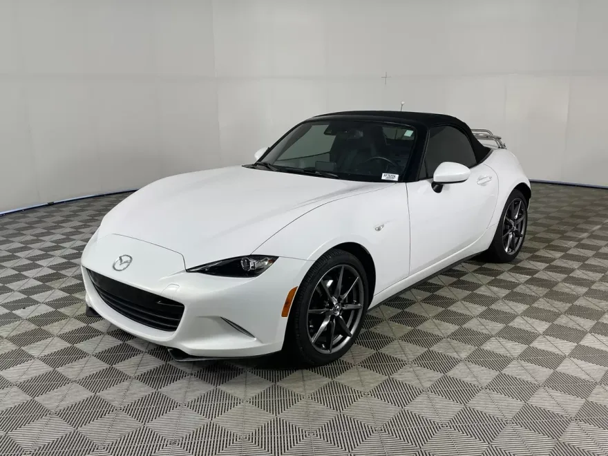 2016 Mazda MX-5 Miata Miata Grand Touring photo 1