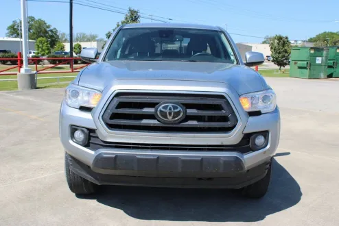 2023 Toyota Tacoma SR5 photo 3