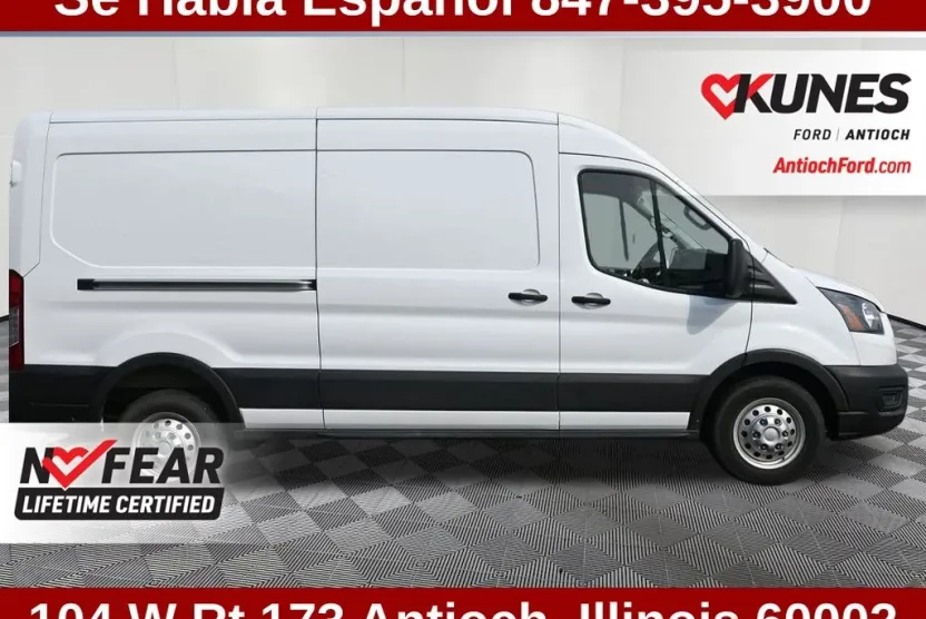 2022 Ford Transit photo 1