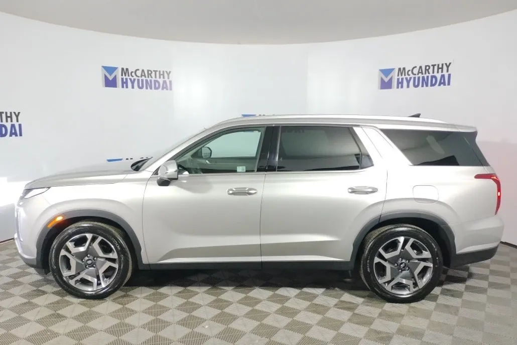 2025 Hyundai Palisade SEL photo 1