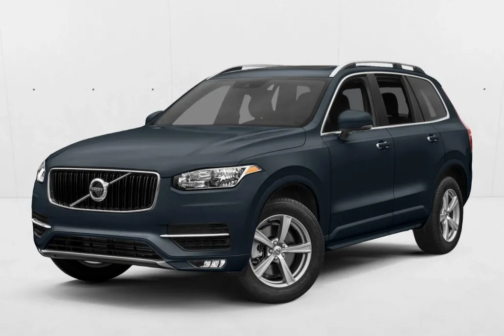 2018 Volvo XC90 Momentum photo 1