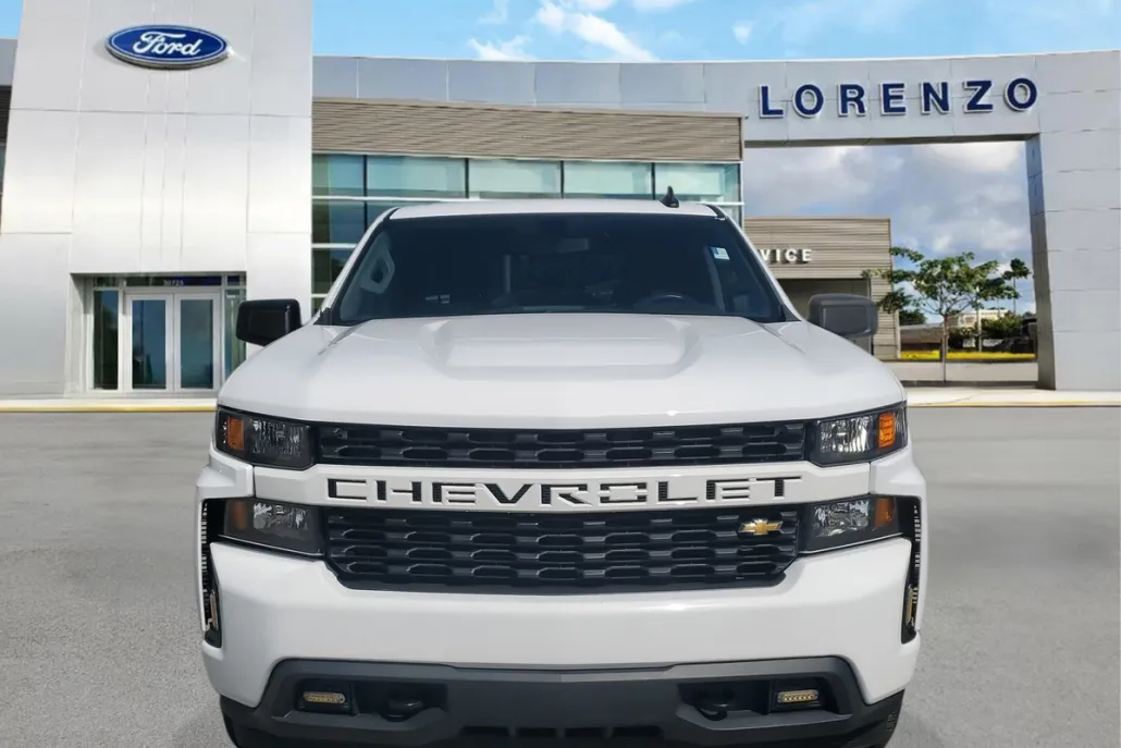 2021 Chevrolet Silverado 1500 Custom photo 1
