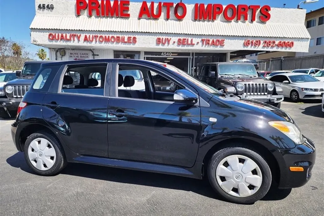 2006 Scion xA photo 1