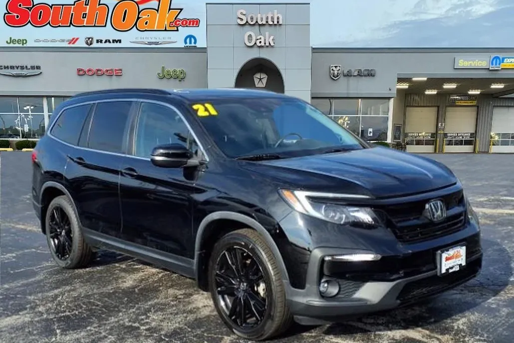 2021 Honda Pilot Special Edition photo 1