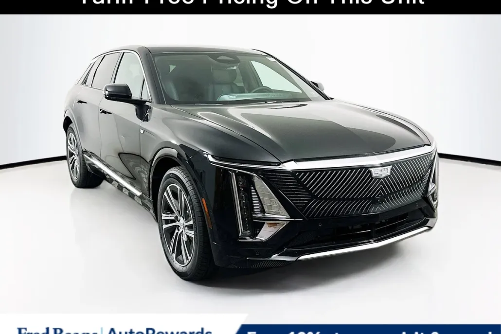 2025 Cadillac Lyriq Luxury photo 1