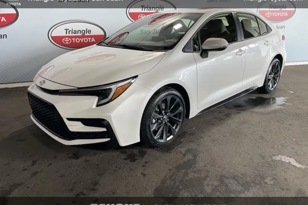 2025 Toyota Corolla SE photo 1