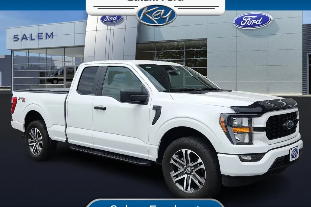 2023 Ford F-150 XL photo 1
