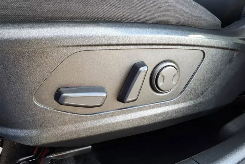 2024 Hyundai Tucson SEL photo 1