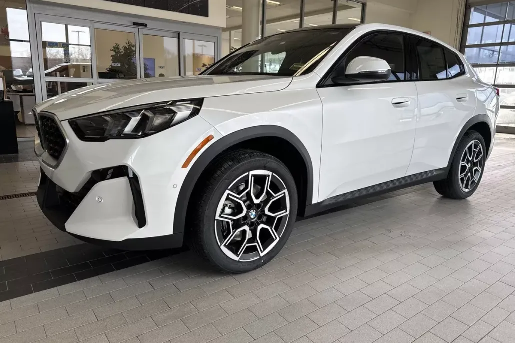 2025 Bmw X2 xDrive28i photo 1