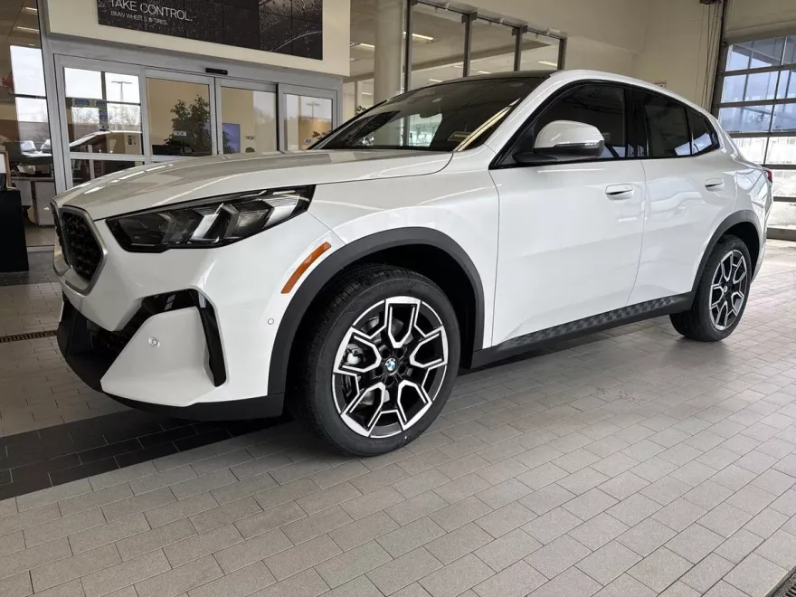 2025 Bmw X2 xDrive28i photo 1