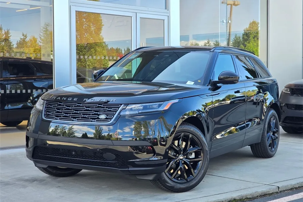 2026 Land Rover Range Rover Velar P250 S photo 1