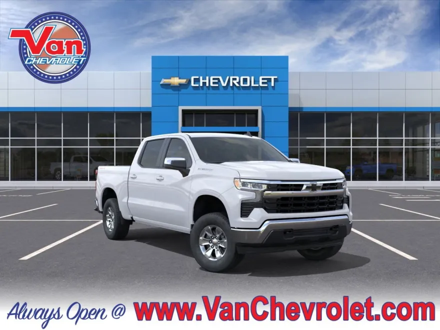 2026 Chevrolet Silverado LT photo 1