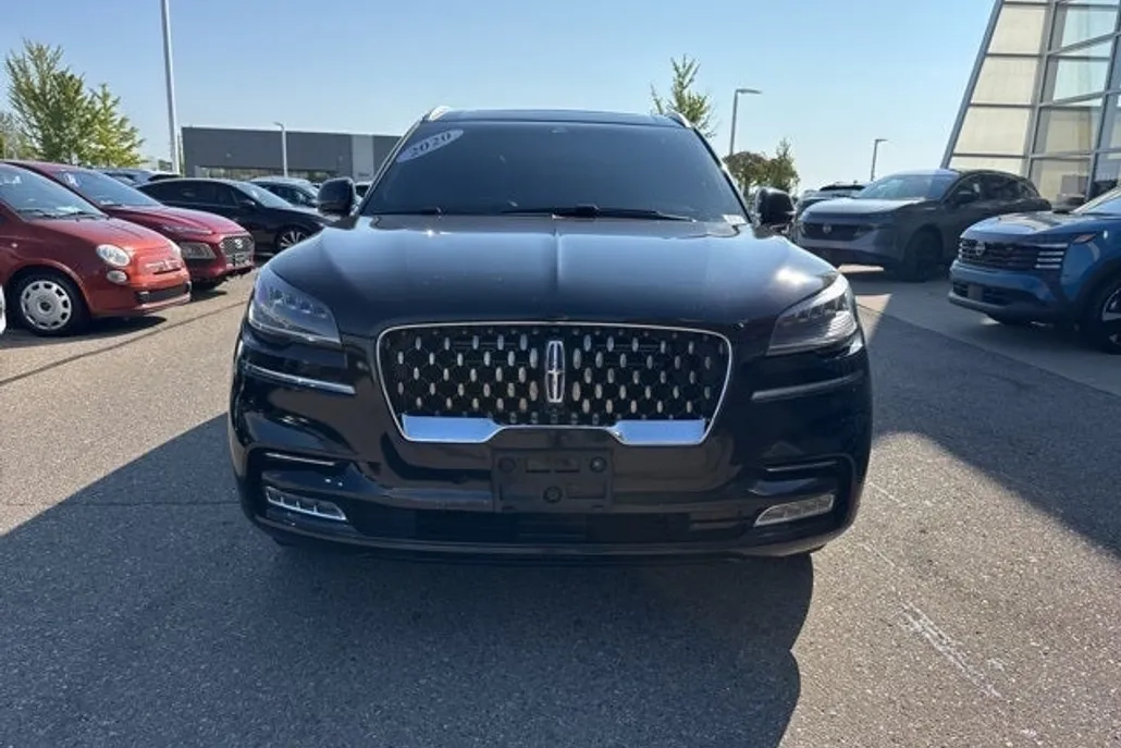 2020 Lincoln Aviator Grand Touring photo 1