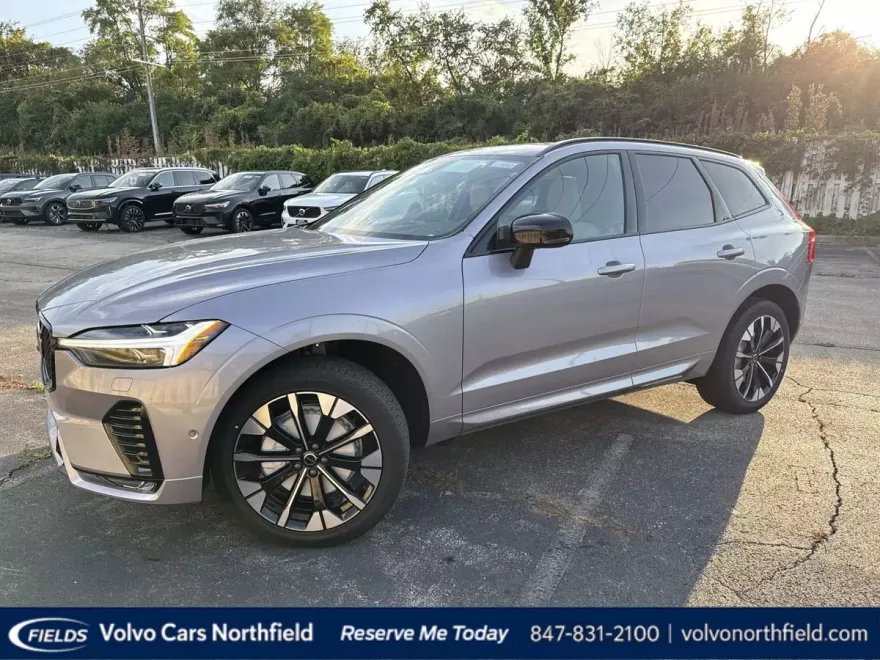 2026 Volvo XC60 B5 Plus photo 1