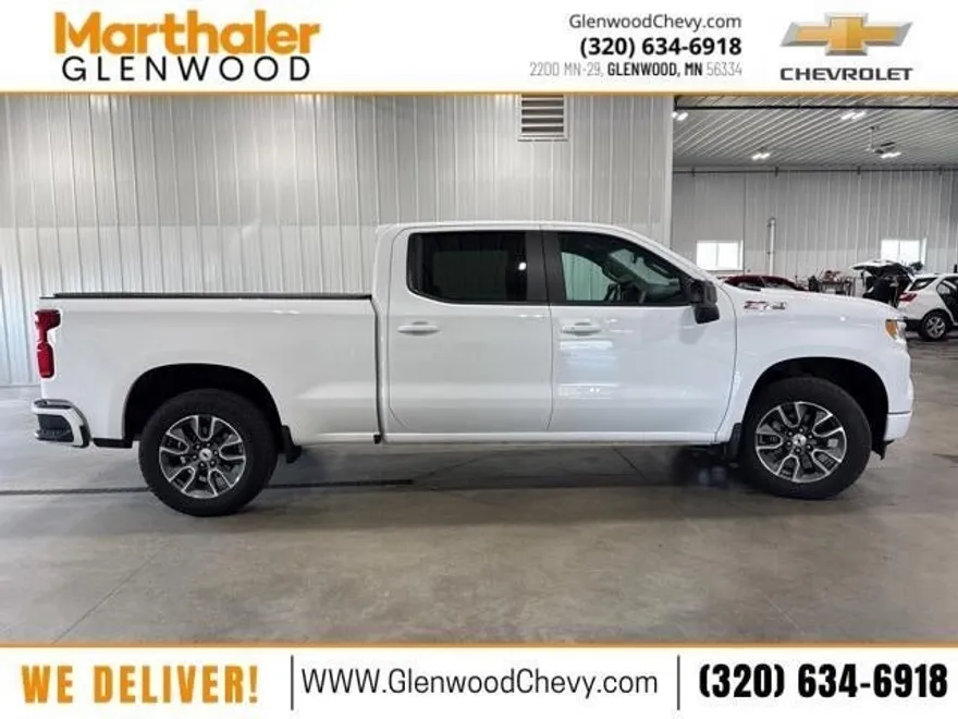 2022 Chevrolet Silverado 1500 RST photo 1