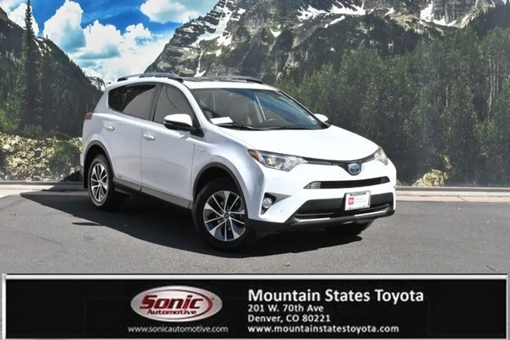 2018 Toyota RAV4 Hybrid XLE photo 1