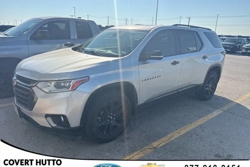 2018 Chevrolet Traverse Premier photo 1