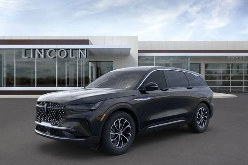 2025 Lincoln Nautilus Premiere photo 1