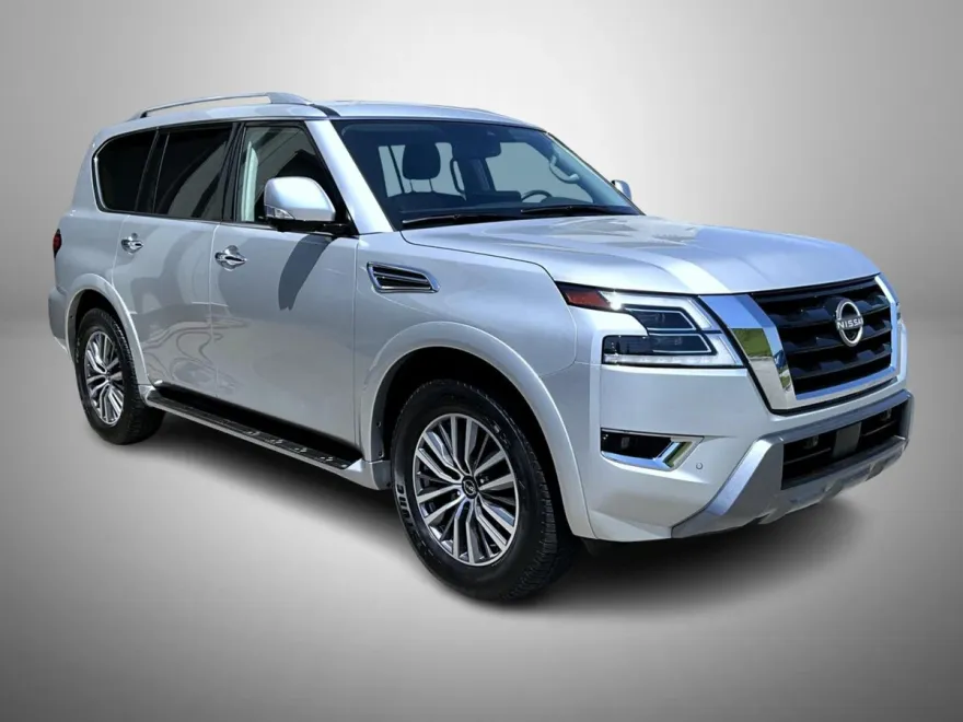 2024 Nissan Armada SL photo 1
