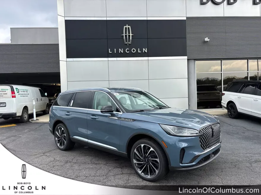 2025 Lincoln Aviator Reserve photo 1