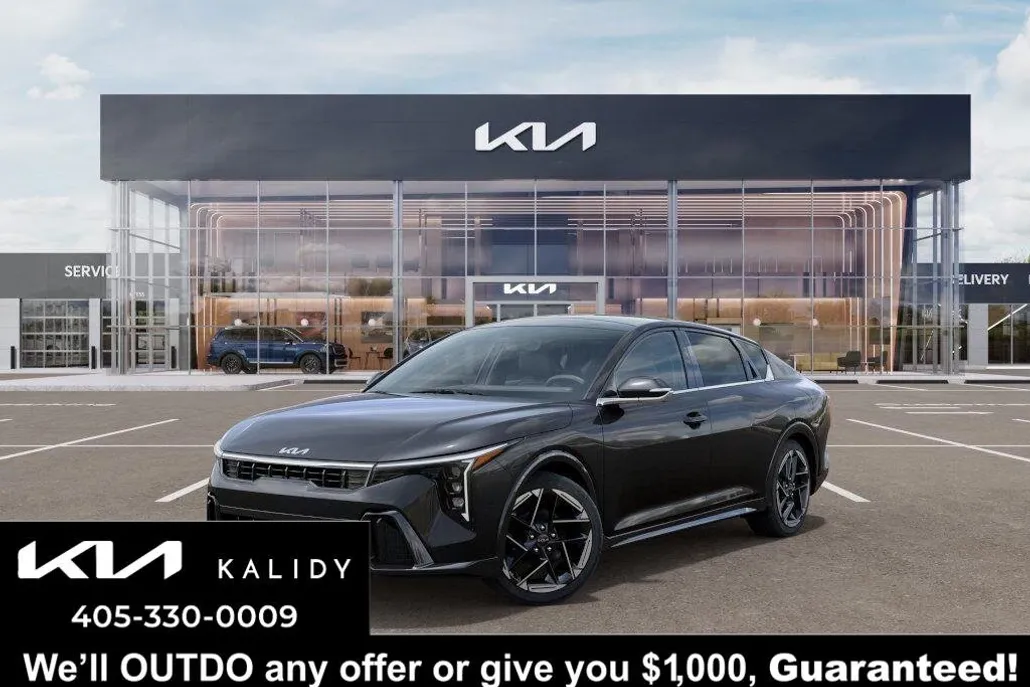 2025 Kia K4 photo 1