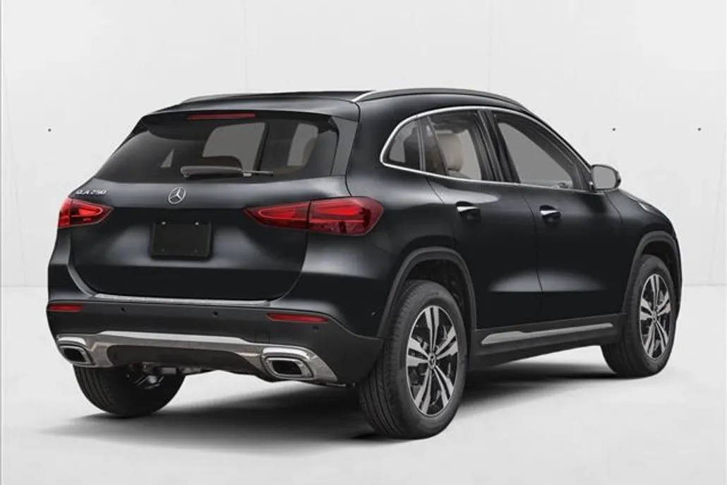 2026 Mercedes Benz GLA 250 photo 1